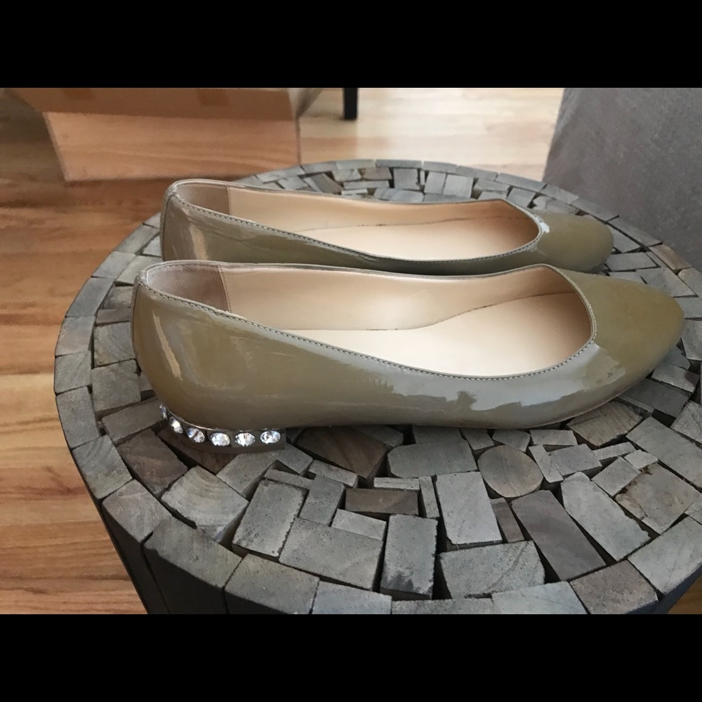 Taupe color shoes size 7.5 / Europe 38